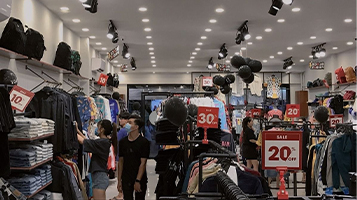 CHỦ ĐỘNG NGUỒN HÀNG SỈ QUẦN JEANS NAM CHO MÙA TẾT NGUYÊN ĐÁN 2025