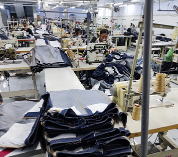 Cơ hội cho các công ty, xưởng jeans làm thật làm chuẩn.