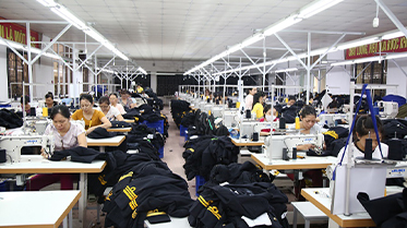 Làm Lâu Không Đồng Nghĩa Làm Tốt: Cảnh Báo Cho Chủ Shop – Bảy Thu Garment Khẳng Định Chất Lượng Bằng Trải Nghiệm Thực Tế